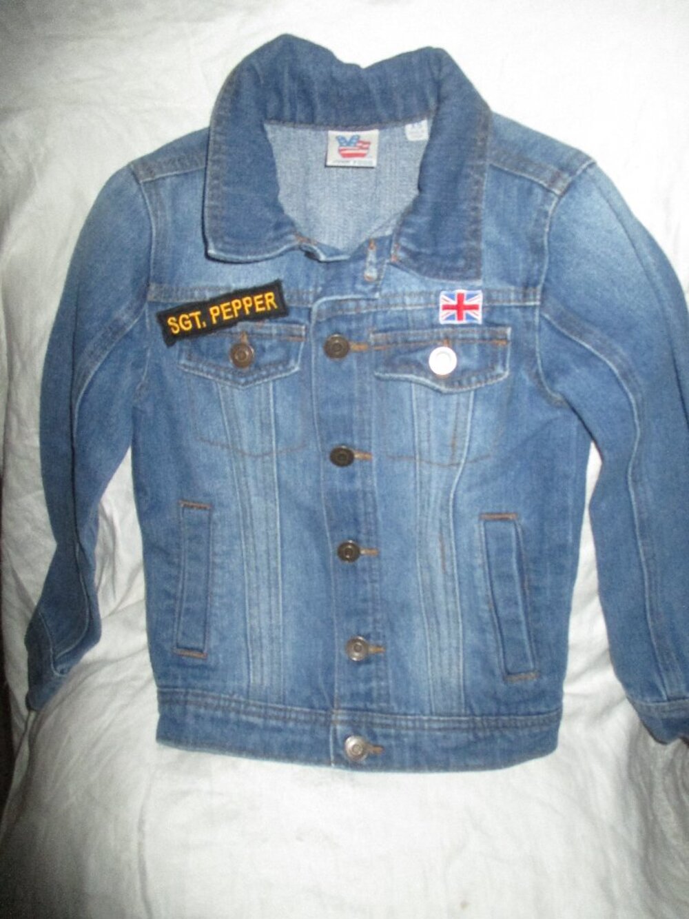 Junk Food Kids The Beatles Sgt Pepper Denim Jacket X-SMALL Graphic 1967 Band